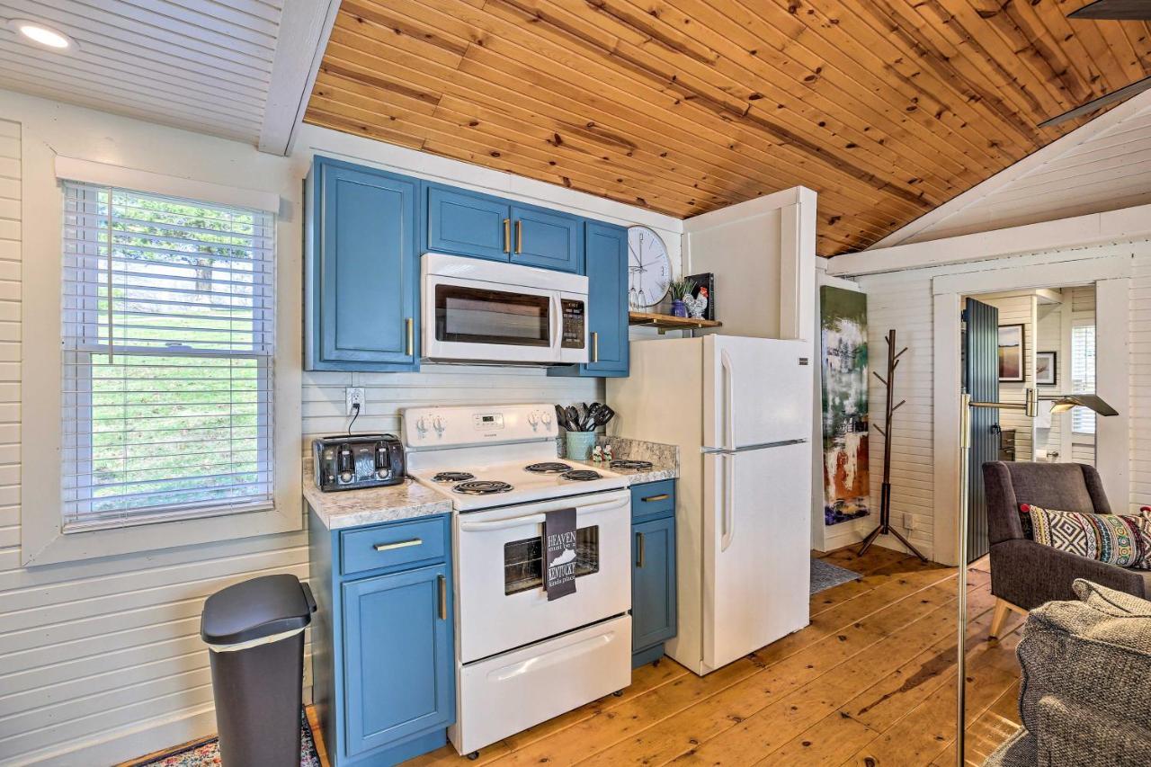 Sunny Hill Cottage Dry Ridge Escape With Deck! 外观 照片